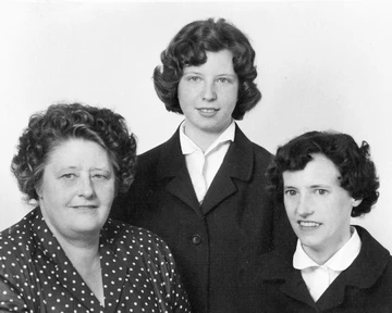 Le trio. marie-Louise, Yvette, Mady