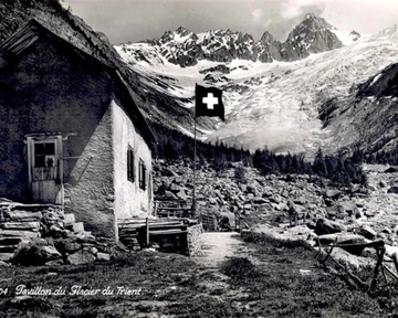 Berghütte Glacie du Trient