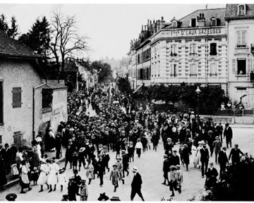 Morges, cortège rue de la Gare